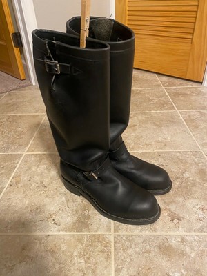 chippewa engineer boots mens