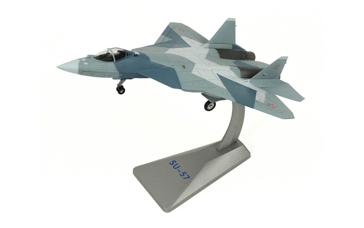 Su-57 5th Generation Stealth Russian Fighter - 1/72 Scale