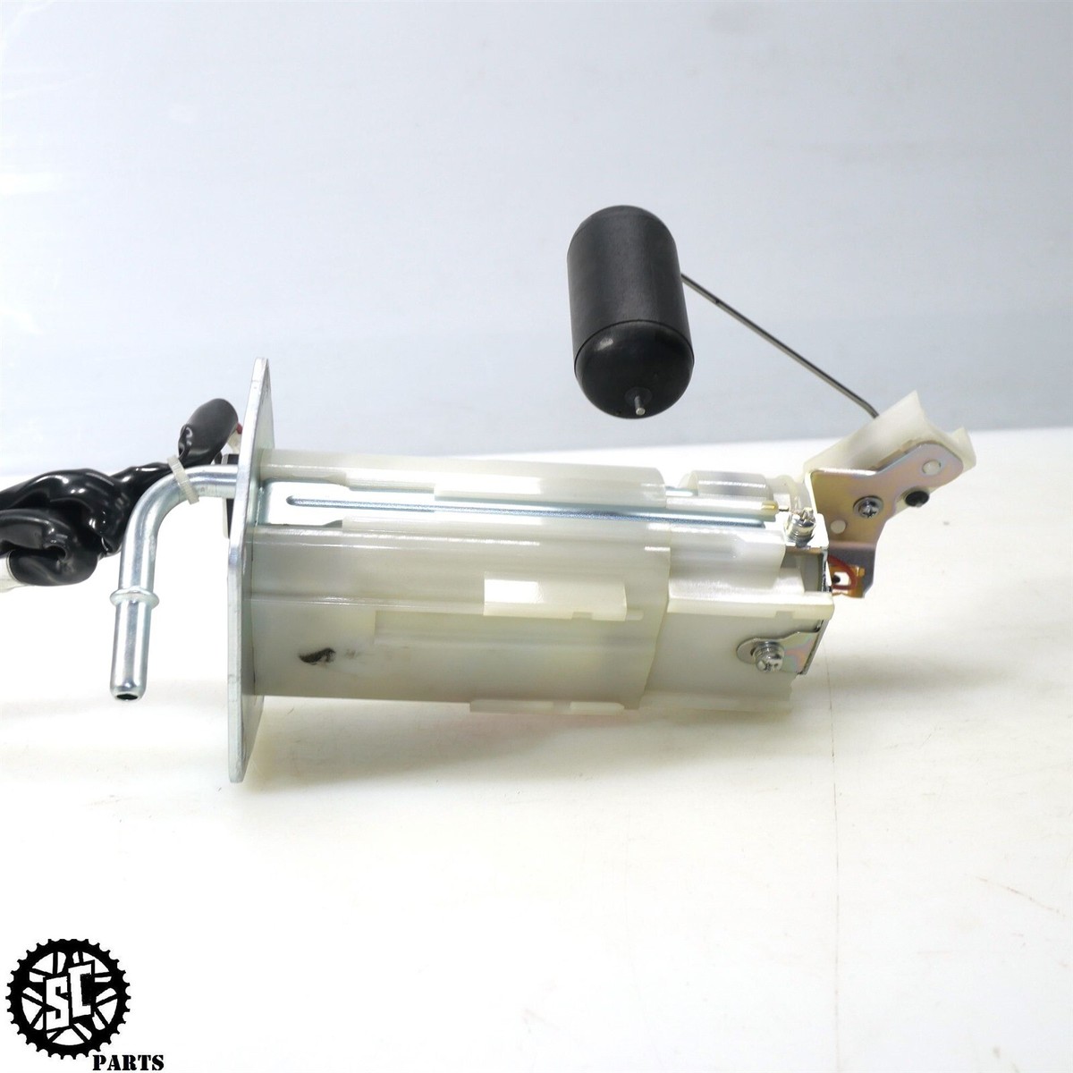 α5100 21-24 Kawasaki ZX10R Ninja ZX 10 Fuel Pump Sending Unit Assembly