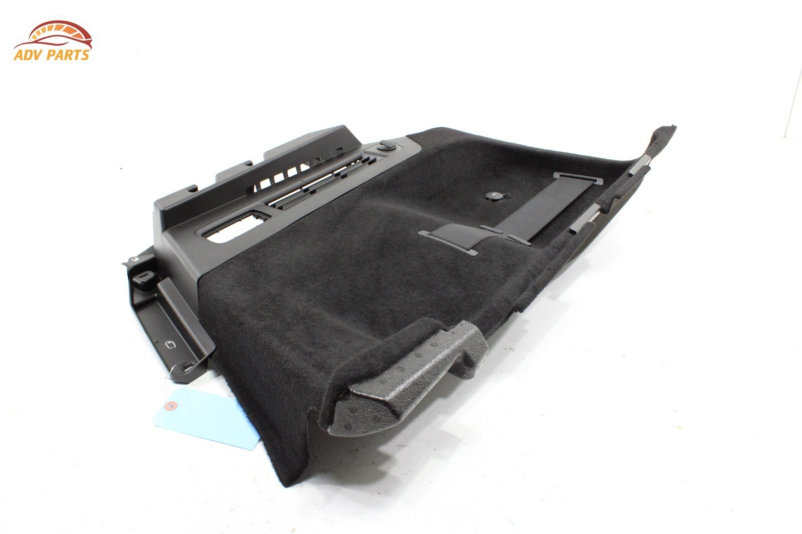 Maserati Levante 2017-2020 FRONT+RIGHT Quarter panel trim