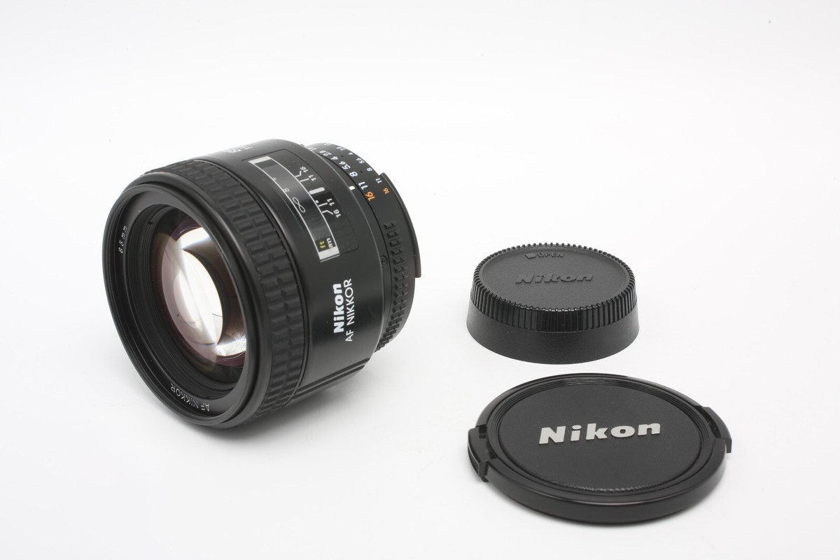 Nikon AF Nikkor 85mm D Lens, FX Full-Frame Prime Lens Nikon F Mount  *JP