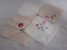 Lot of 4 Vintage Rose embroidered applique hankies handkerchiefs hanky