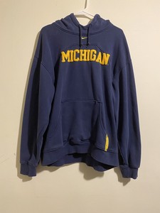 michigan nike jacket