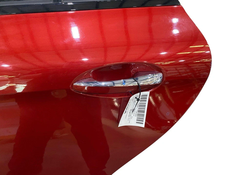 2017-2019 MERCEDES GLE 43 AMG COUPE C292 LH REAR LEFT DOOR ASSEMBLY | RED (996) Foto 4 de 4