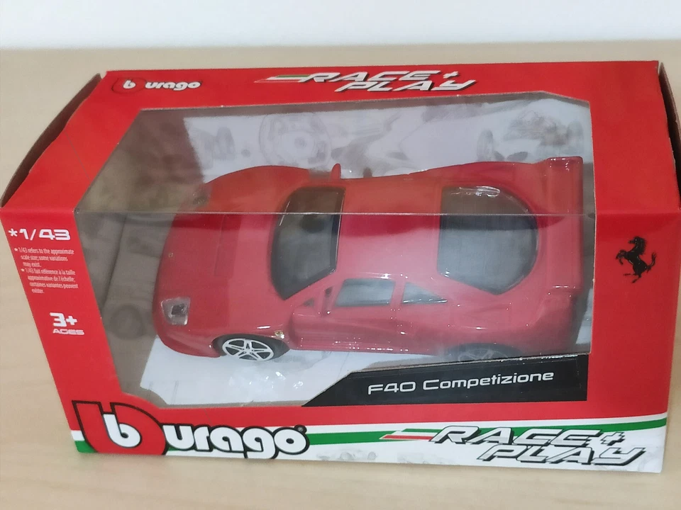 Ferrari F40 Competizione Burago Modellino Auto Scala 1:43 Race + Play Rosso - Immagine 2 di 4