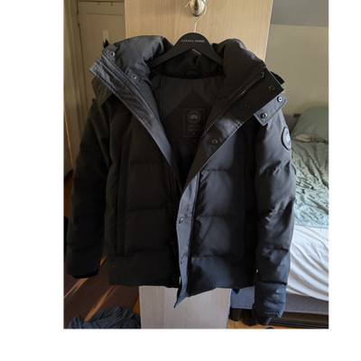Canada Goose Wyndham Parka black label with Fur - Size Small
