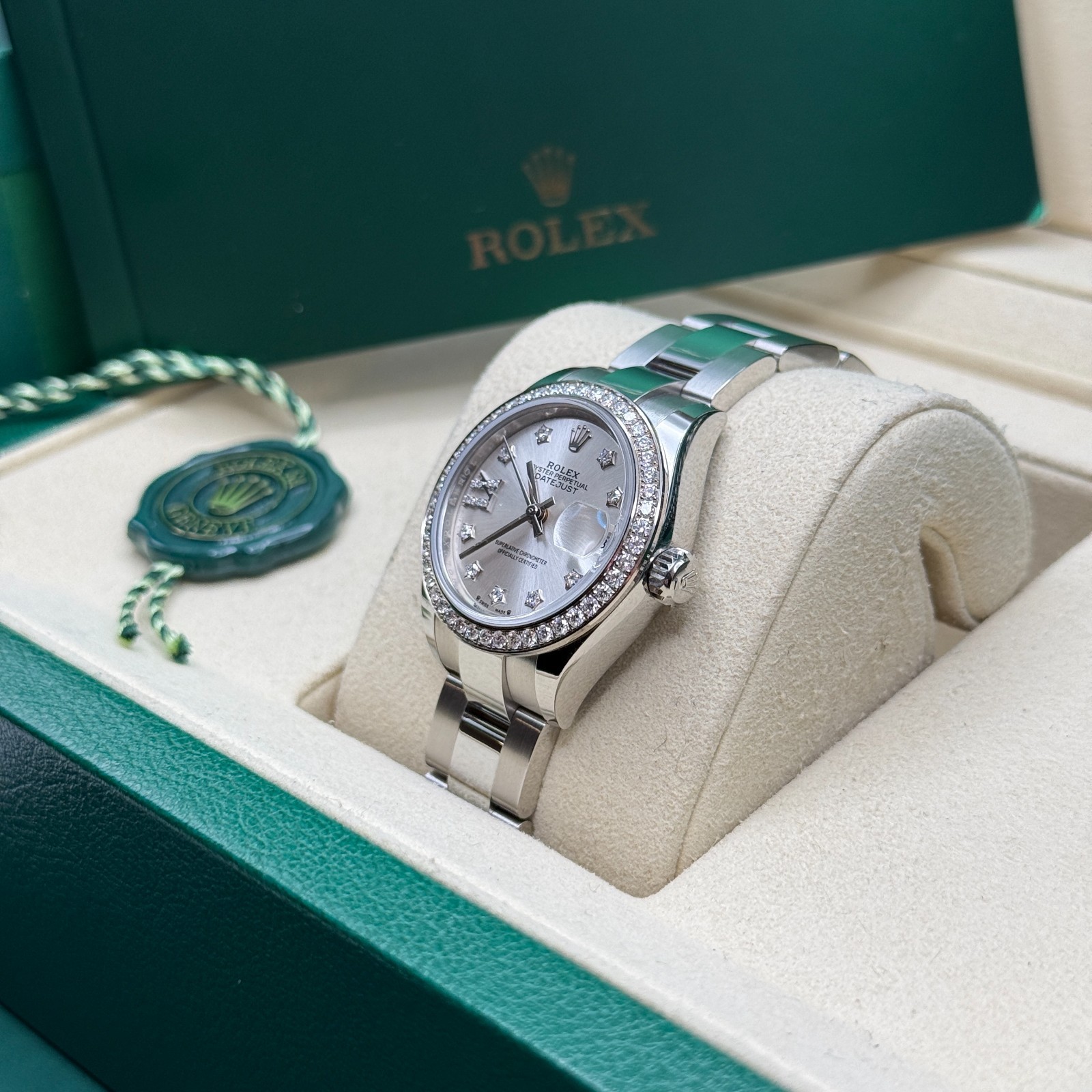 Rolex Lady-Datejust NEW 2026 Silver Star Diamond Dial Steel Diamond Bezel Oyster image 3