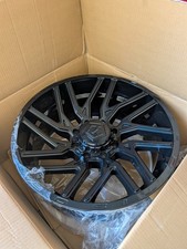 22x10 Tis 544b Black Wheel 8x170 -19mm