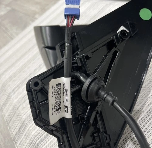 Genuine 2020-23 Tesla Model Y Left Driver exterior door Mirror OEM 1495587-00-F