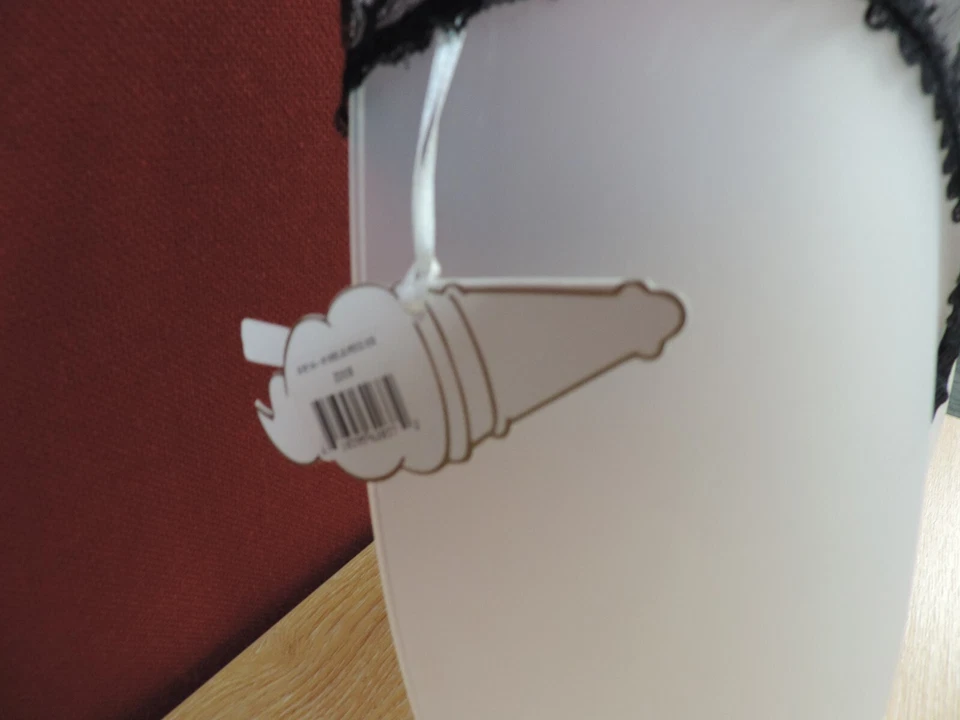 Calzoncillos de encaje negro Mimi Holliday Zoom UK XS LN131 FF 04 Foto 2 de 4