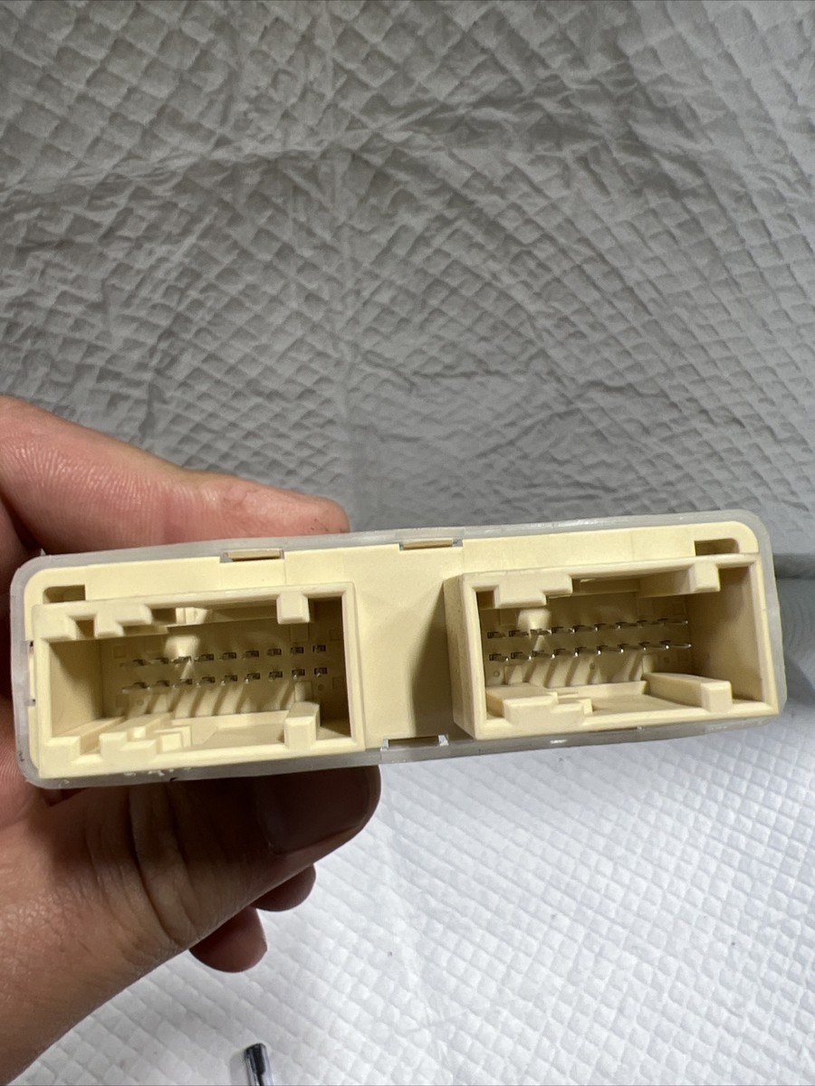 Parking Assist Distance Aid Control Module OEM 200005001 BMW 750 
