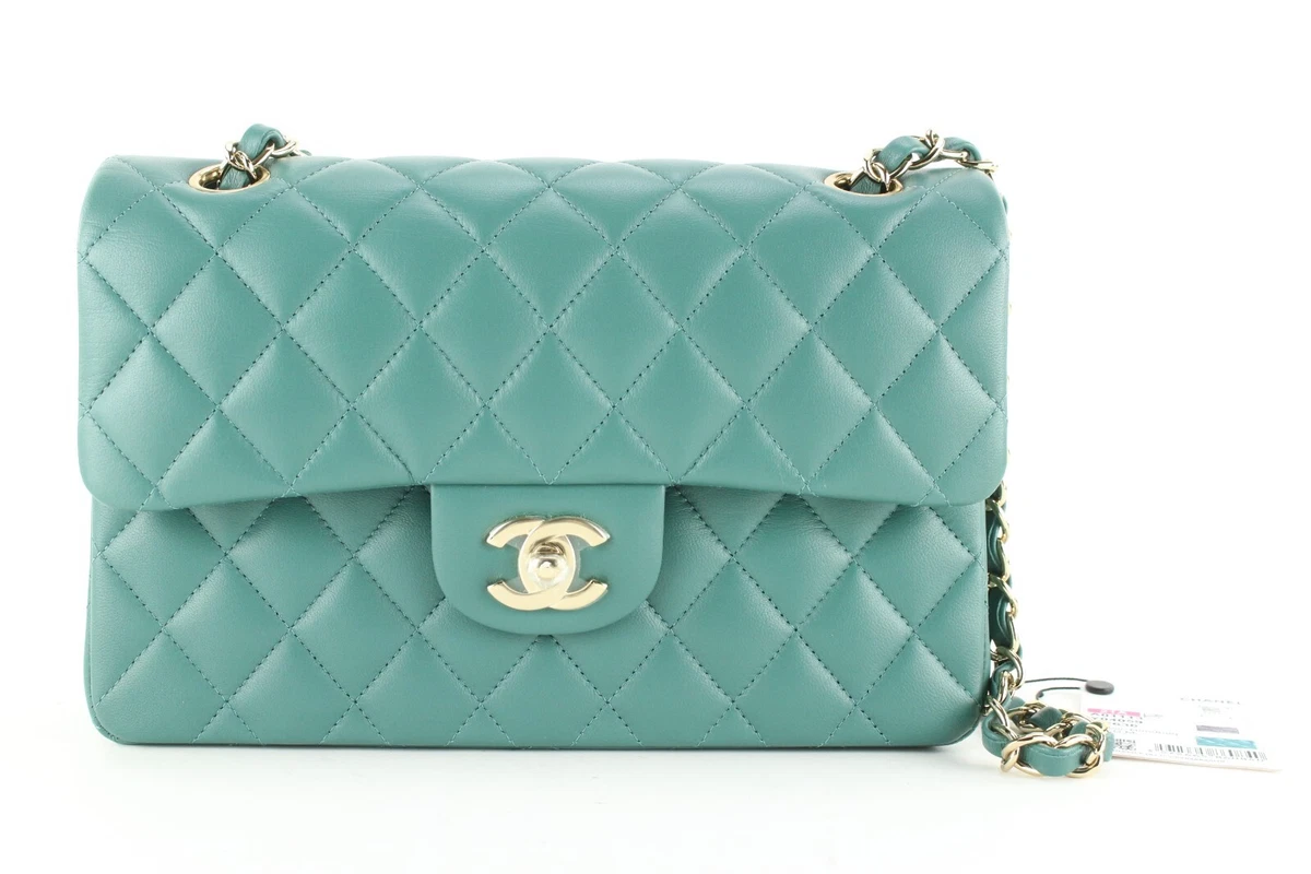 Chanel Chevron Medium Classic Double Flap Bag Olive-Green GHW