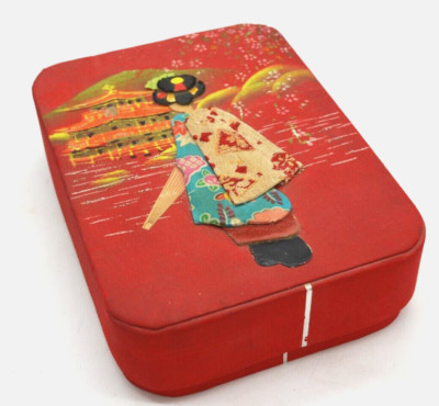 1950's 3D Fabric Art Japanese Maiko & Kinkakuji Accessory Trinket box - RARE