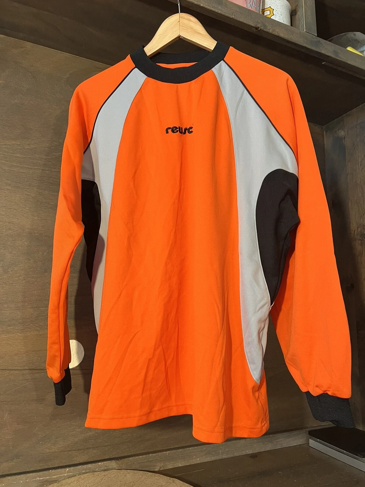 REUSCH ADULT PADDED ARMS COMPRESSION SHIRT SIZE SMALL ORANGE GRAY BLACK EUC