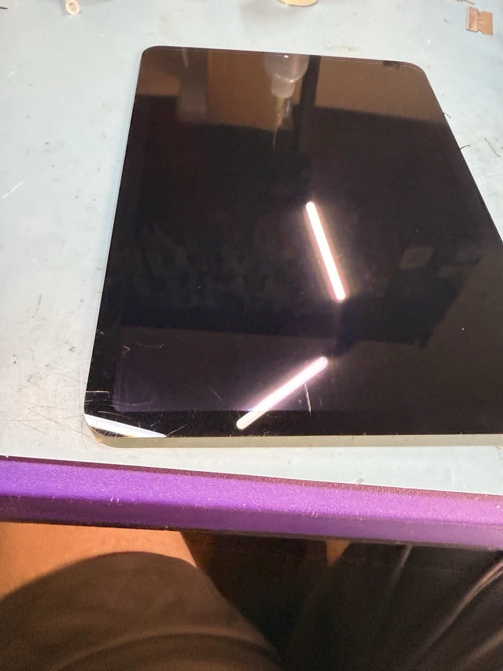 For Ipad Air 4th Gen/ Air 5th Gen Display LCD Touch Screen Digitizer GRADE B - Image 2 of 4