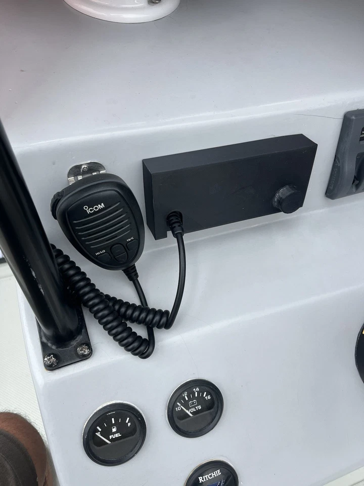 Funda protectora para radio marina ICOM M330 VHF (color: negro) Foto 3 de 4