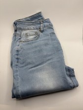 NWOT" Super Cute Woman's Stretch Jeans Slightly Distressed Style Size 4