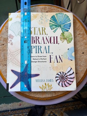 Star, Branch, Spiral, Fan : Learn to Draw from Nature's Perfect Design...