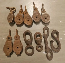 Vintage Pulleys Screw In Cast Metal Iron Primitive Hardware Lot