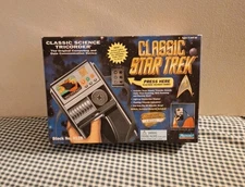 Classic STAR TREK Science Tricorder COLLECTORS EDITION Playmates NEW In Box