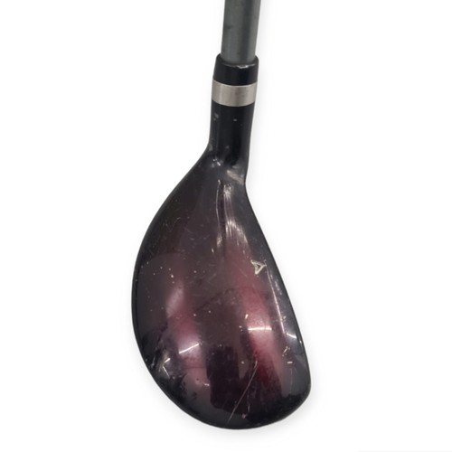 Wilson Deep Red Golf Hybrid 20 Degree Graphite Uniflex Shaft Right-Handed - Picture 4 of 10