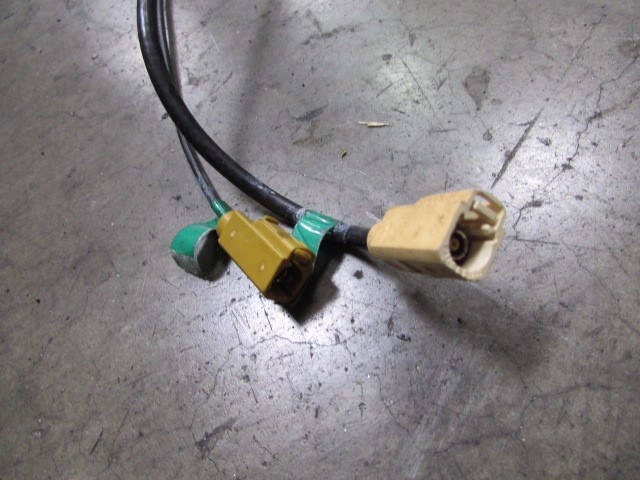 Maserati Quattroporte, Radio Antenna Wire Harness, Used, P/N 191149