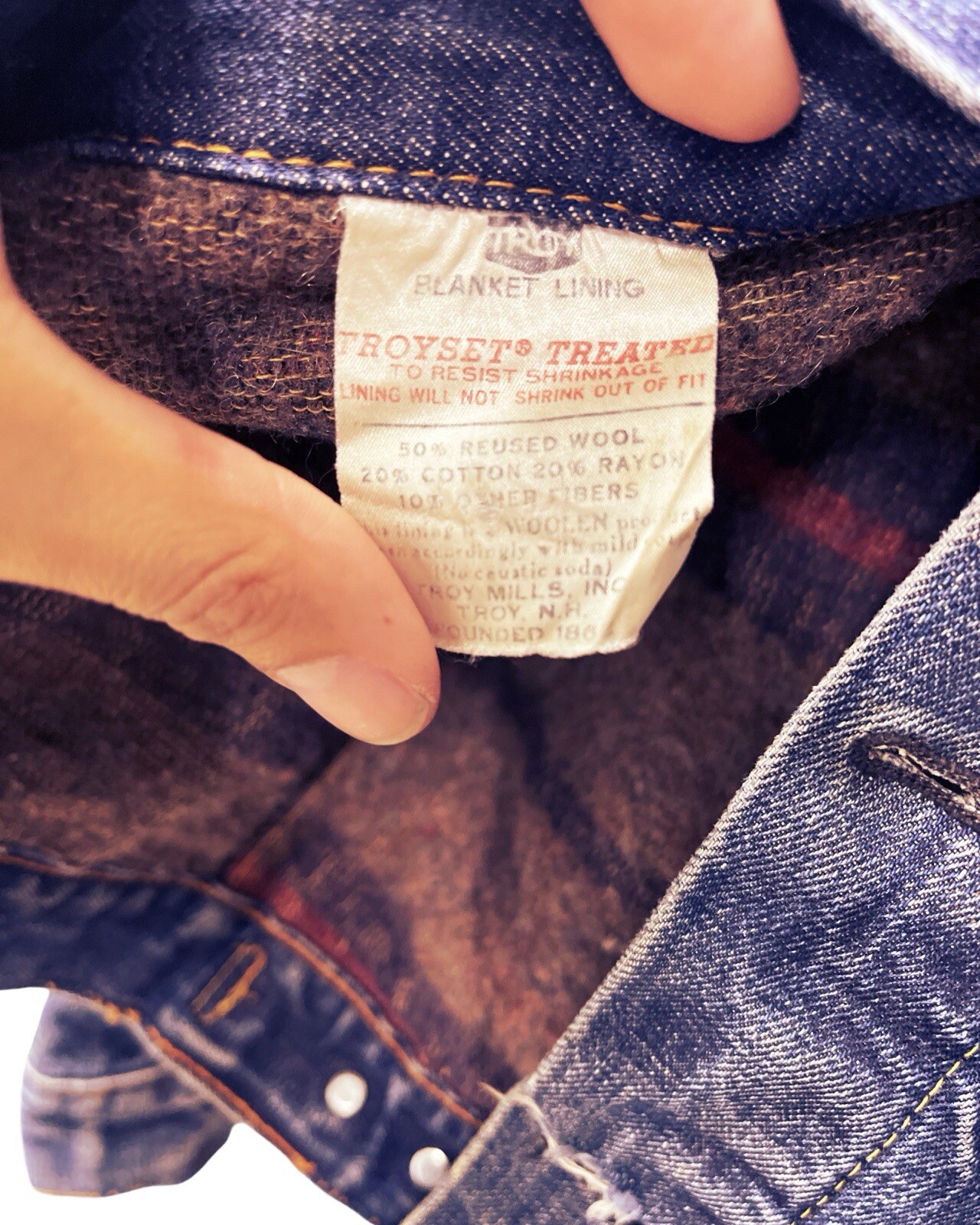 Vintage Levi’s Big “ E” Blanket Lined Jacket With… - image 5