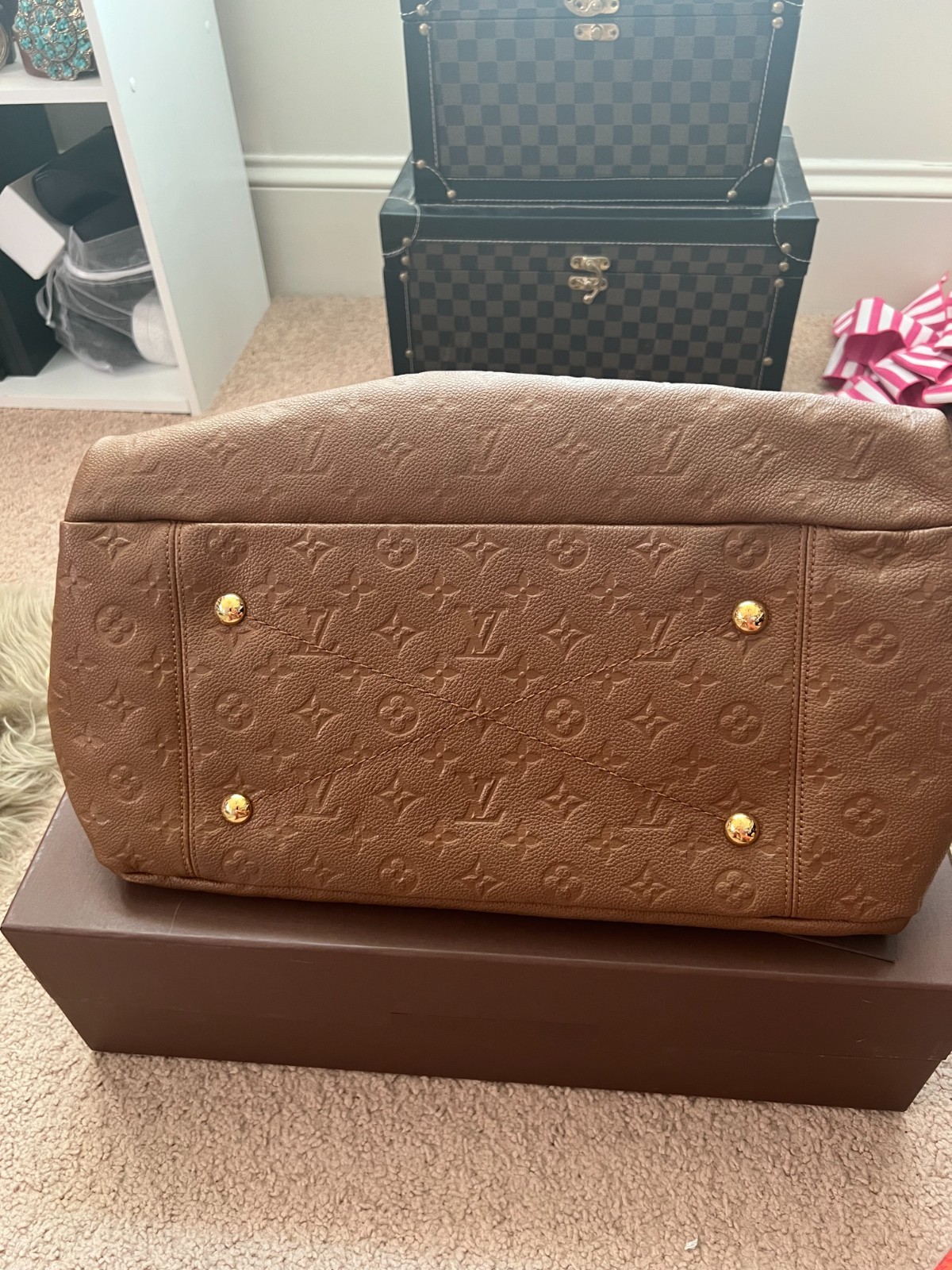 AUTHENTIC LOUIS VUITTON ARTSY MM BEIGE OMBRE TERRE EMPRETE thumbnail 4