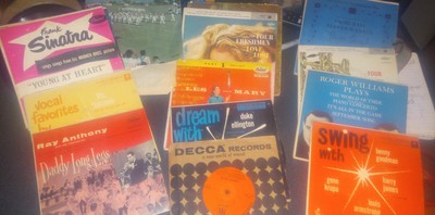 Vintage  Lot Of 33  1/3 RPM Records Frank Sinatra Ray Anthony Roger Williams