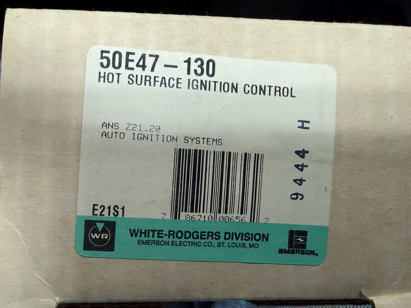 OEM Furnace Control Circuit Board 50E47-130 White-Rodgers NIB Free shipping