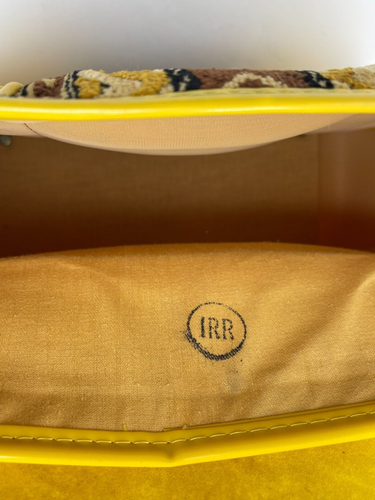 Vintage 1970s Travel Shoulder Bag Vinyl Mustard Yellow Carpet Trim Rad MCM IRR - Picture 8 of 13
