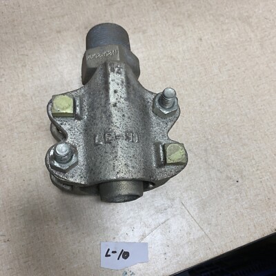 Dixon Plated Iron Boss Male 1-1/4'' Hose Shank 1-1/4'' Male NPT MS-16 LE-HI 1-1/4 