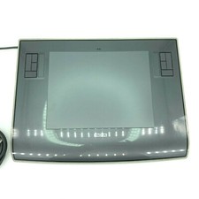 Wacom Intuos3 USB Graphics Tablet, PTZ-630  Tablet Only, NO PEN  VERY NICE 