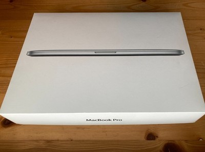 Leerer Karton für Apple MacBook Pro 15.4'' Retina A1398 Ende 2013