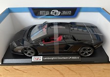 Maisto 1:18 Die-Cast Special Edition Lamborghini Countach LPI 800-4 Model Car