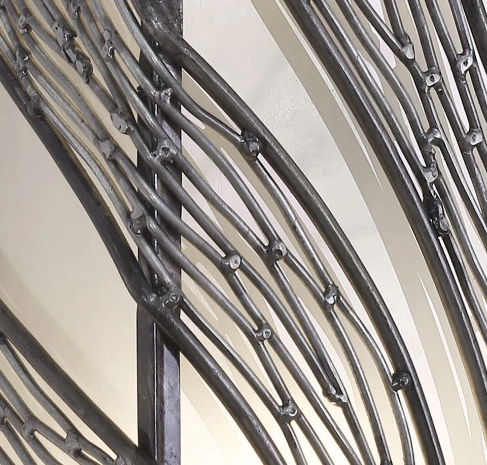 Pared de acero reciclado forjado a mano Varaluz 240W02 Flow 2 luces 15" - plateada Foto 3 de 4