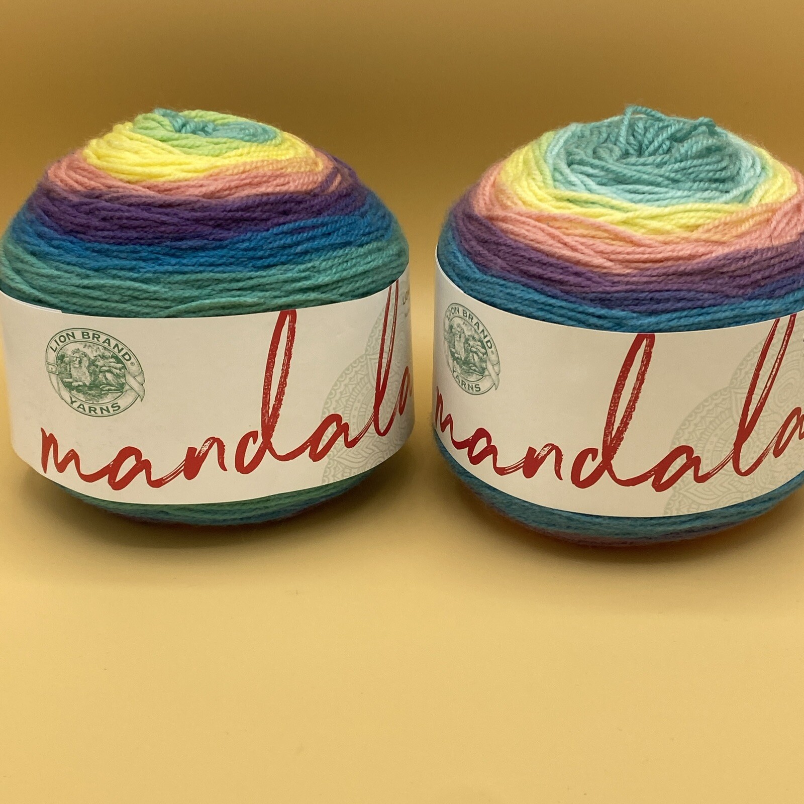 Mandala Lion Brand Yarn Color Nifflers Acrylic Lot Of 2 With 590 Yards