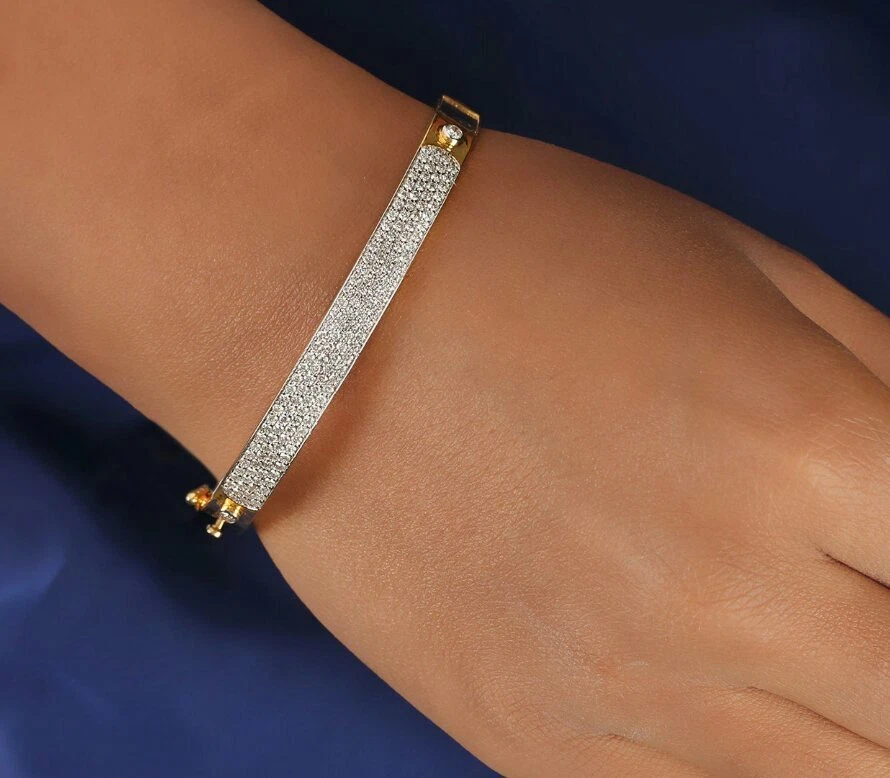 Baguette + Pavé Diamond Bangle – 770 Fine Jewelry