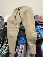 VQ jogger medium tan