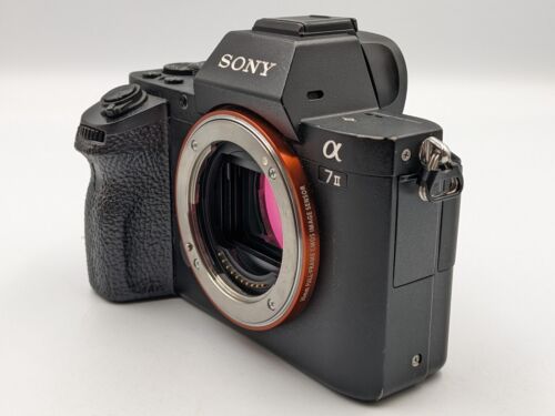 Sony Alpha a7 II 24.3MP Mirrorless Digital Camera Body ILCE7M2/B y175 - Picture 3 of 18