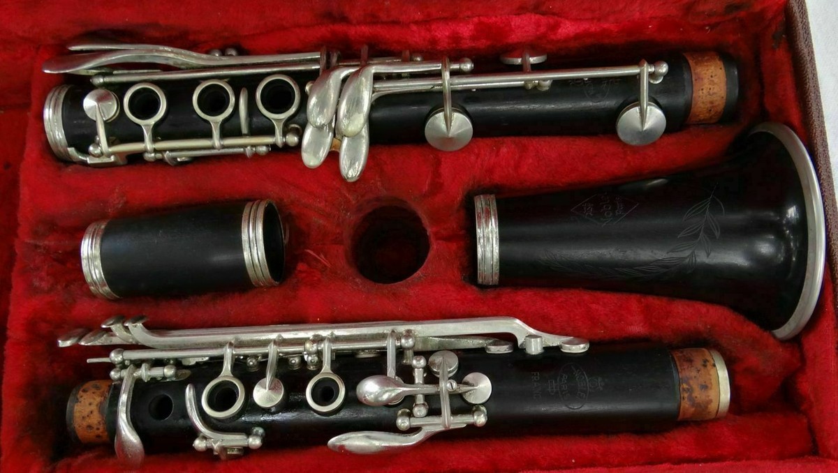 Leblanc Noblet Paris D/N Clarinet - Vintage Wood Serial Leblanc Noblet Paris D/N Clarinet - Vintage Wood Serial