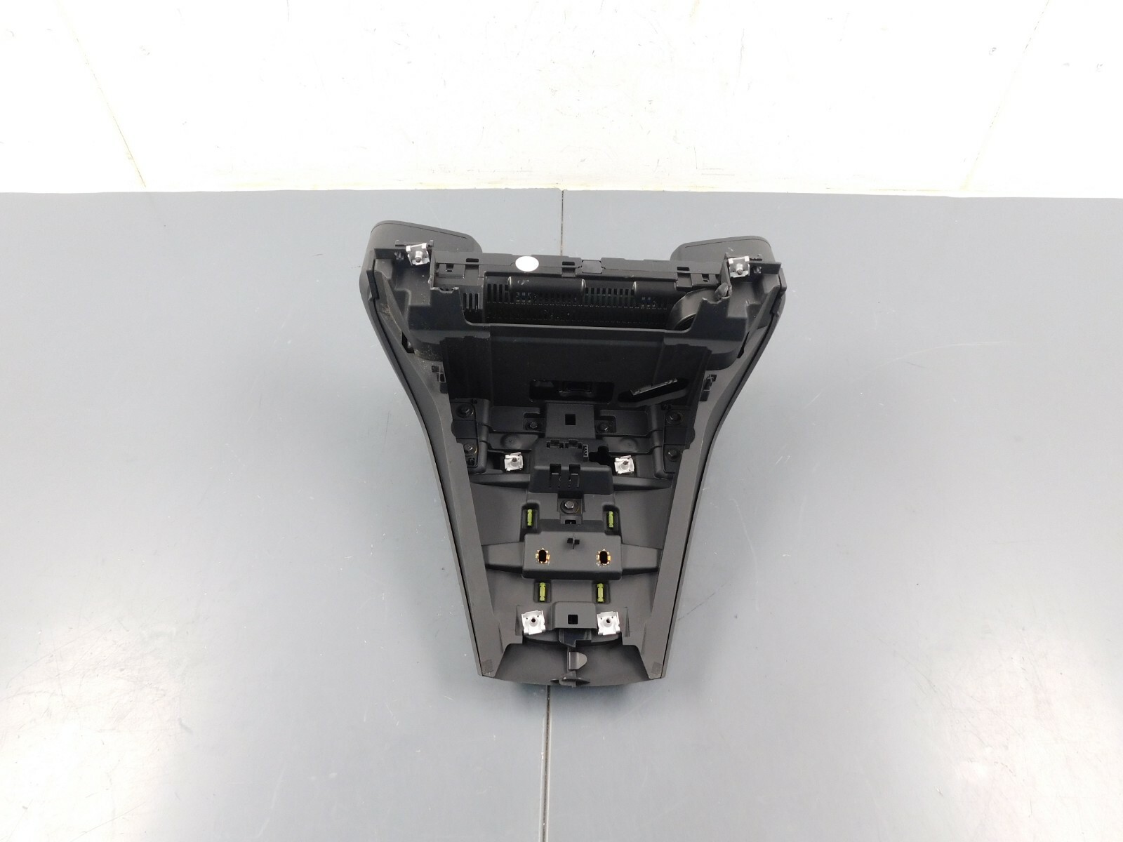 2017 17 18 19 20 Audi R8 V10 Gauge Cluster / Bezel #1279 Q2