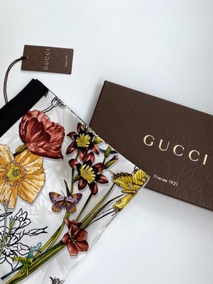 New Gucci Scarf with Box Flora Silk White with Black Border Wrap Cover