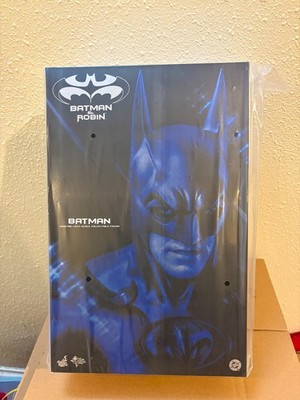 New Hot Toys MMS786 Batman & Robin - Batman 1/6 Action Figure in