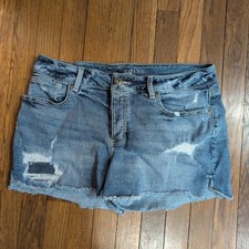 Maurices Womens Medium Wash Distressed Cut-off Denim Shorts Button Fly Sz 11/12