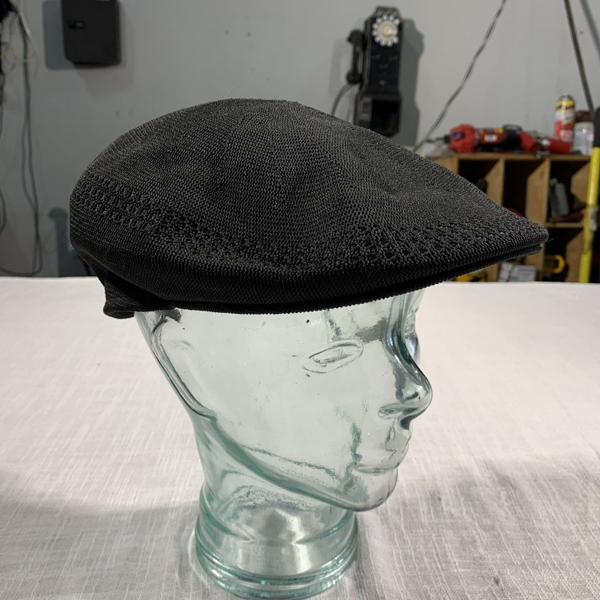 True Religion Brand Jeans Golf Boston Newsboy Horseshoe Hat  display picture 3