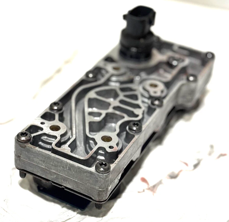 1990 E40D RWD GAS SB - SHIFT SELECT BODY - MATED TO 90 F250 351W - Image 3 of 4