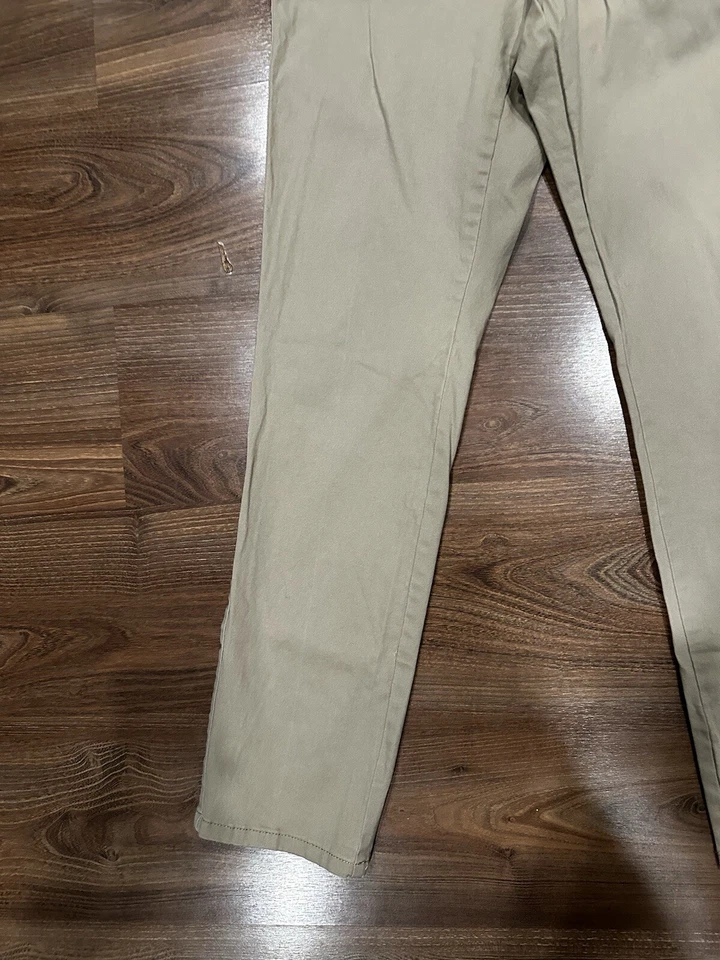 Pantalones de sarga Magellan para mujer al aire libre talla 4 26x30 color tostado trabajo camping usados en excelente estado Foto 2 de 4