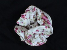 COLORFUL SILKY FLORAL SCRUNCHIE - PRETTY UNIQUE NEW COMBINE SHIPPING