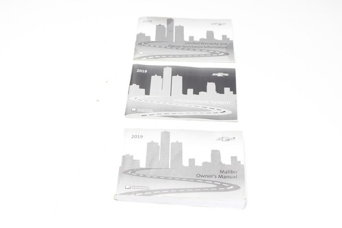 2019 CHEVROLET MALIBU LS 1.5L L4 GAS ENGINE OWNERS MANUAL BOOK GUIDE OEM - Foto 1 di 9